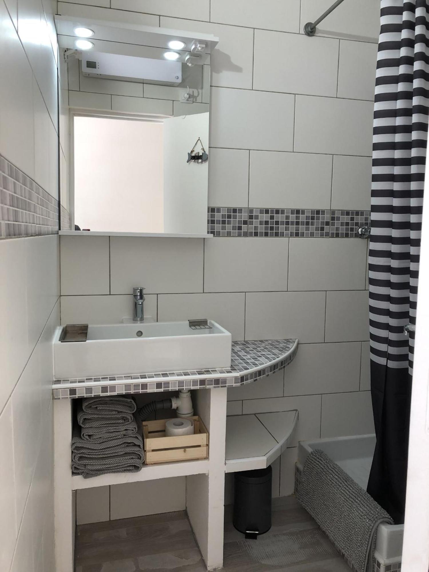 L Annexe Des Sables Villa Hyeres Room photo
