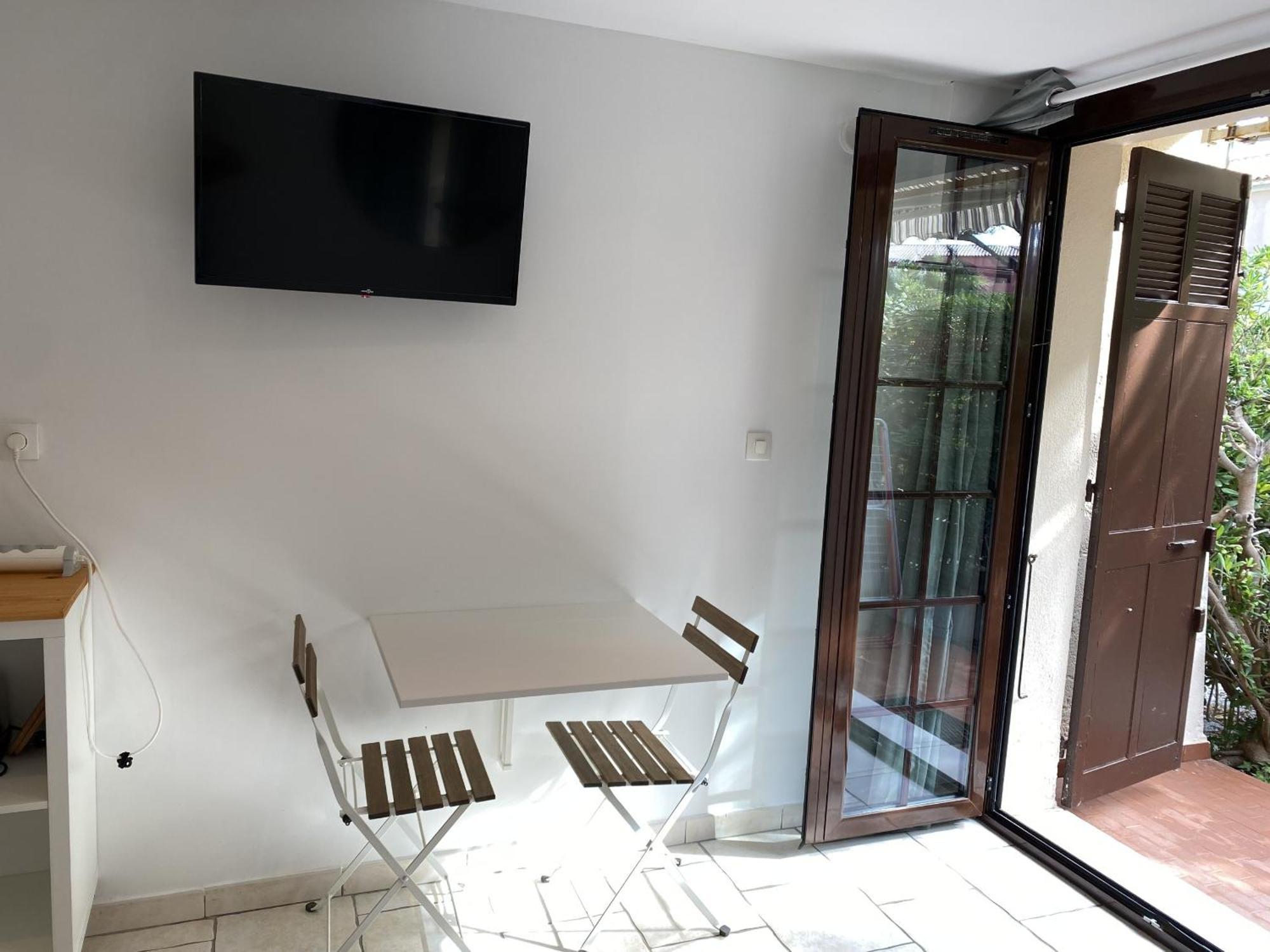 L Annexe Des Sables Villa Hyeres Room photo