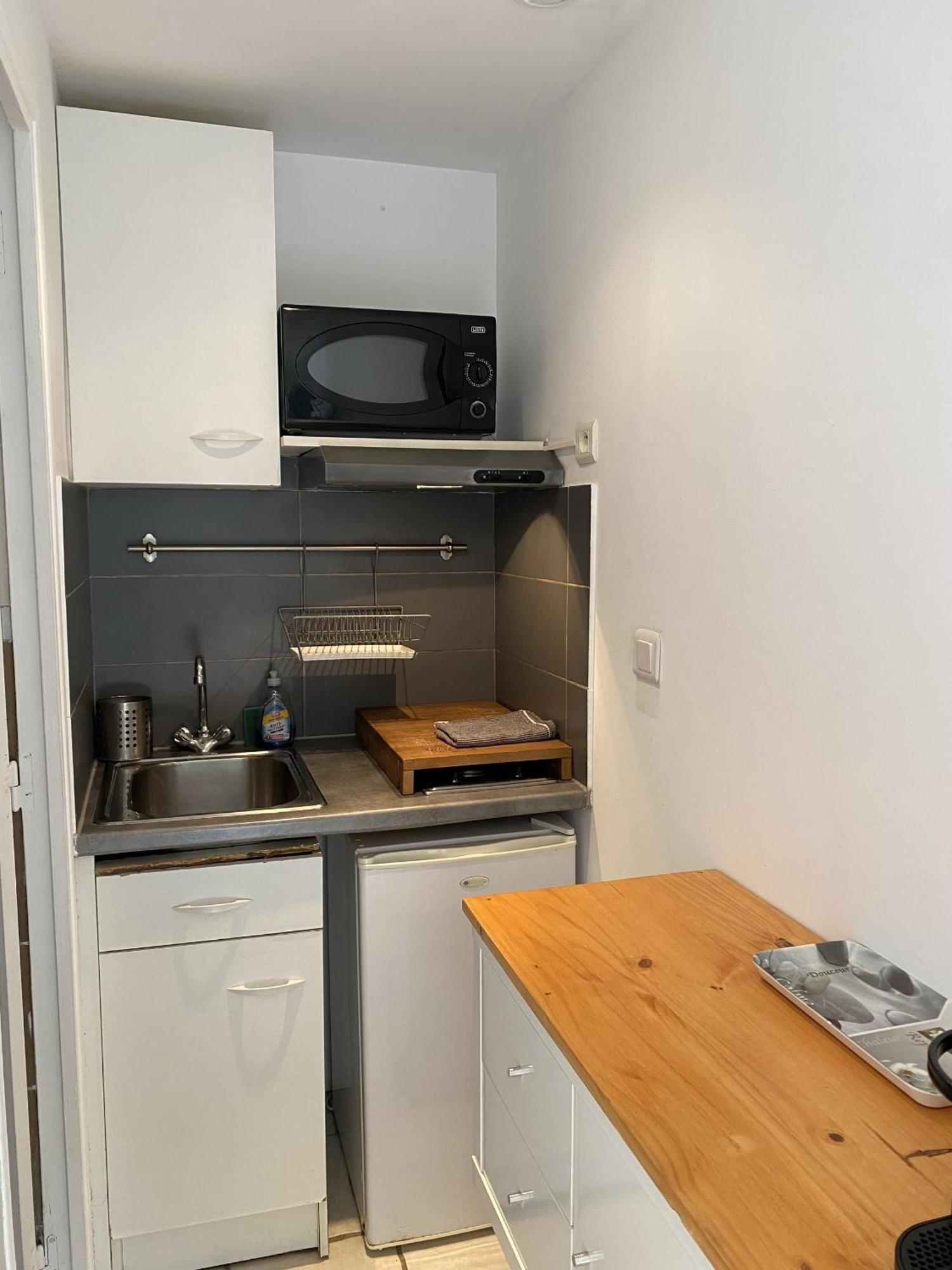 L Annexe Des Sables Villa Hyeres Room photo